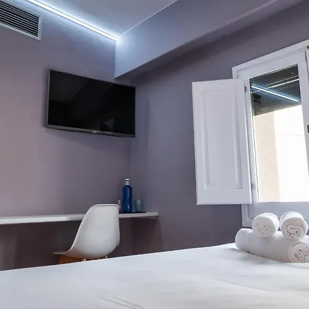La Sagrera Hotel 2*