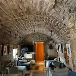 La Sagrera Hotel 2*
