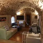 La Sagrera Hotel 2*