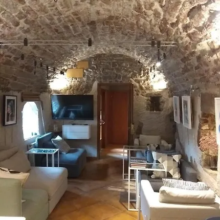 La Sagrera Otel 2*